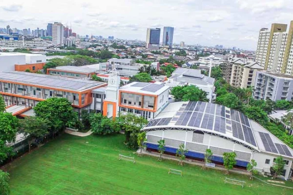 Bangkok Patana School exterior